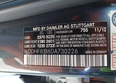 2013 Mercedes-Benz E 350 4Matic z USA, uszkodzony, nr VIN WDDHF8JB6DA730226